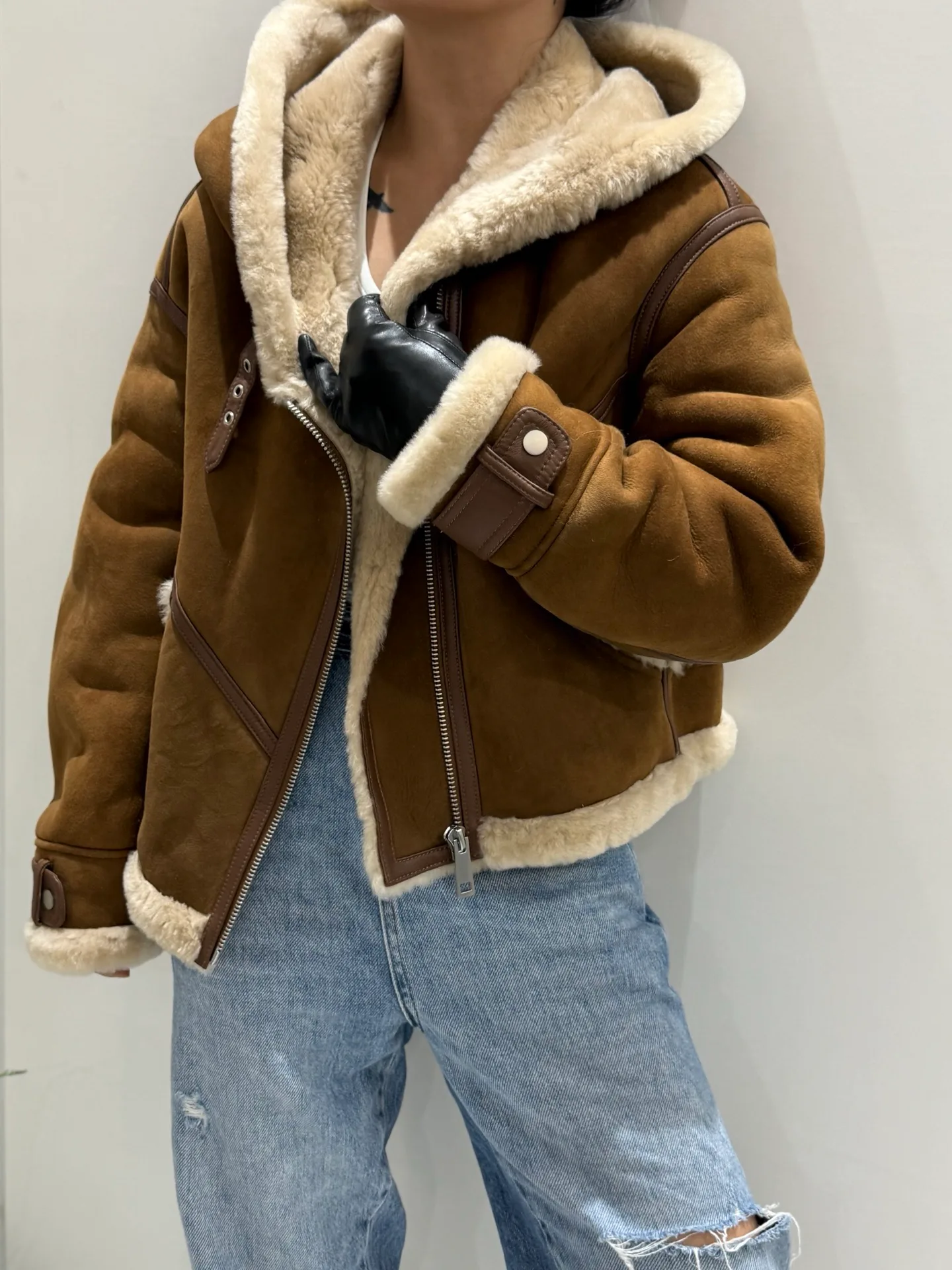 Кожаные Куртки И Дублёнки Женские Miu Miu 70228