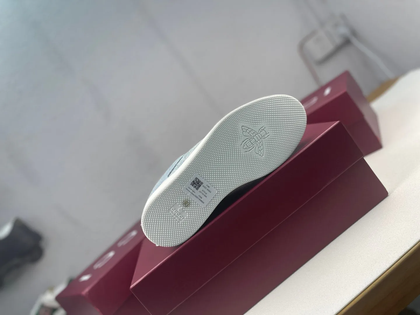 Кроссовки Женские Gucci 425265