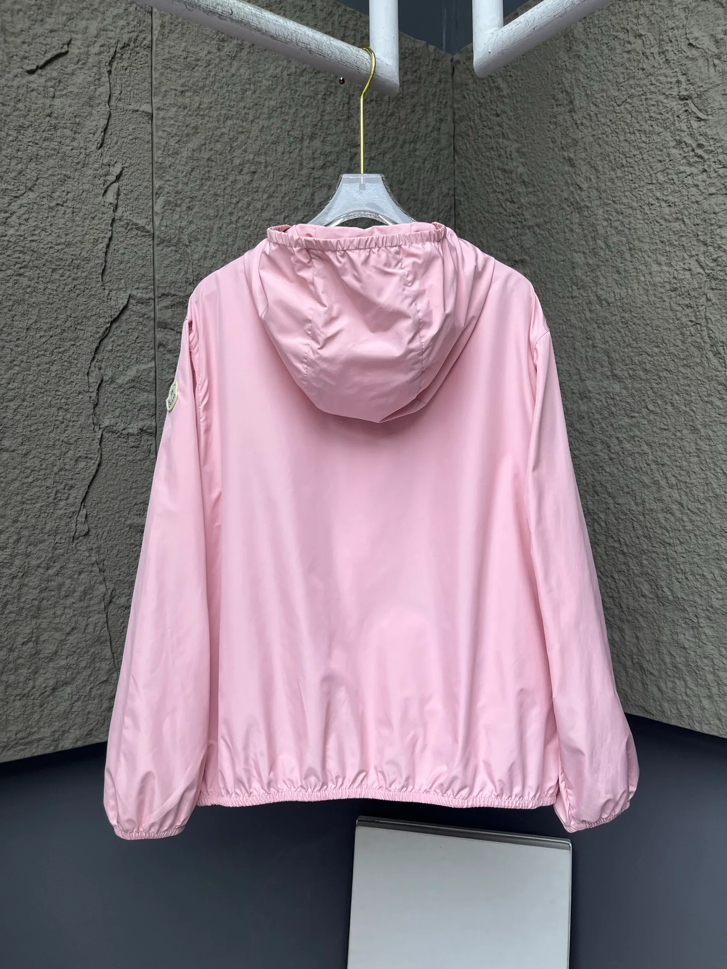 Куртки И Пуховики Женские Moncler 14179718