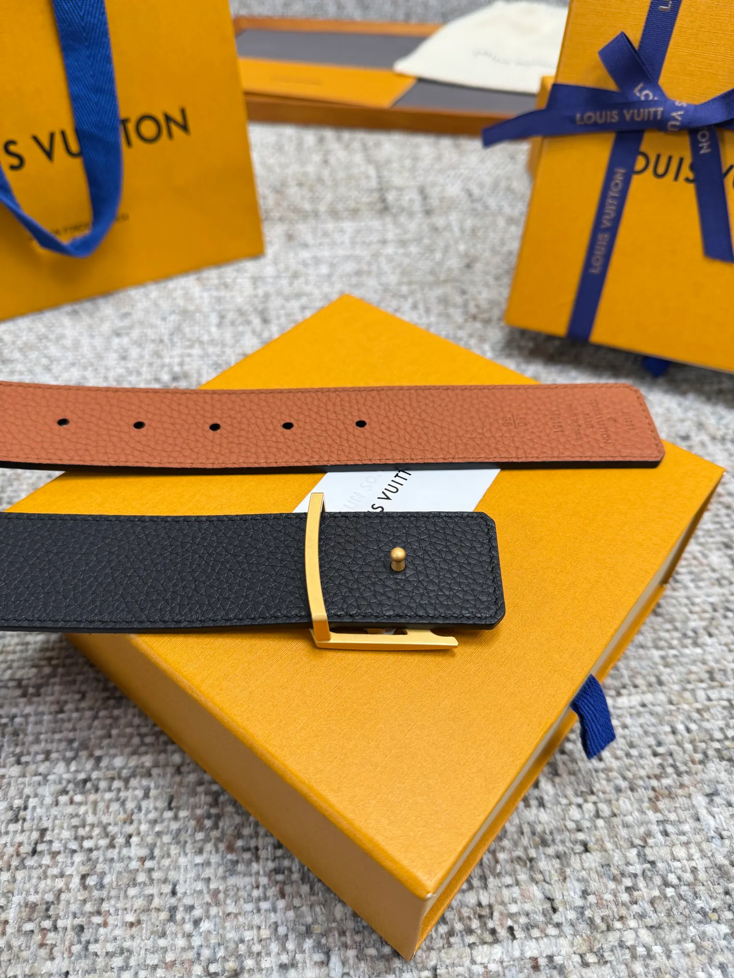 Ремни Louis Vuitton 5422592