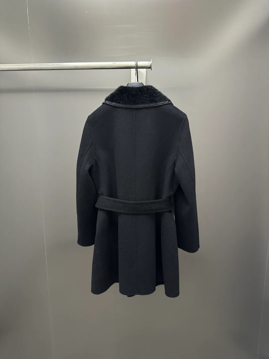 Пальто Женские Max Mara 18456321