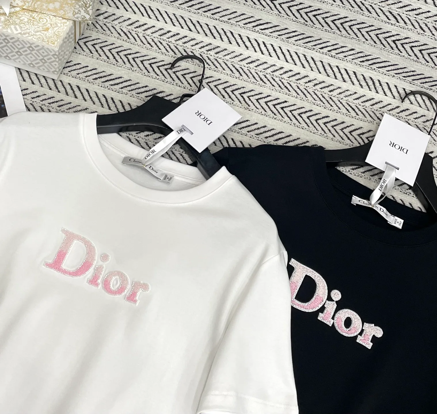 Футболки Женские Christian Dior 12351352
