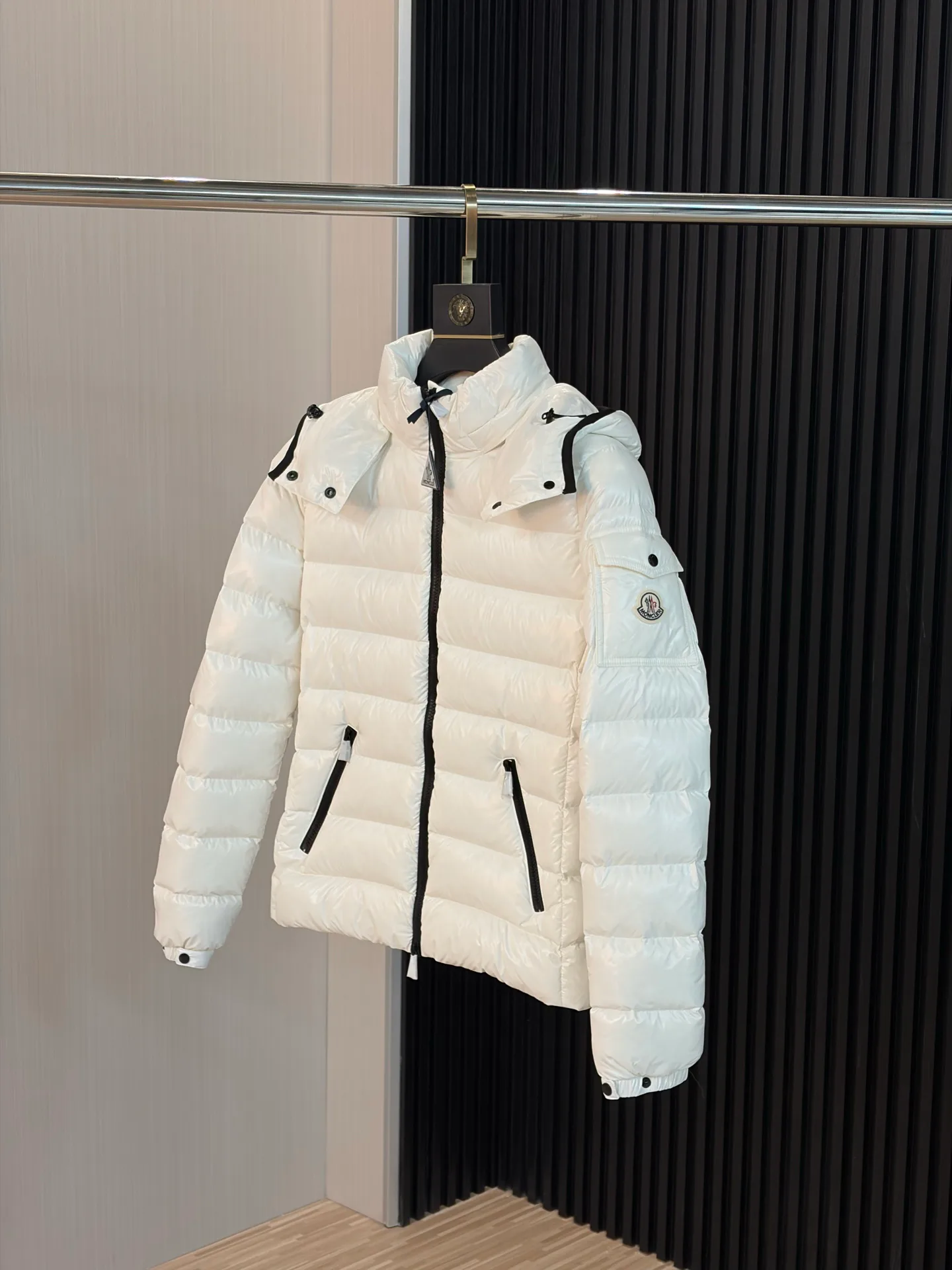 Куртки И Пуховики Женские Moncler 17927268