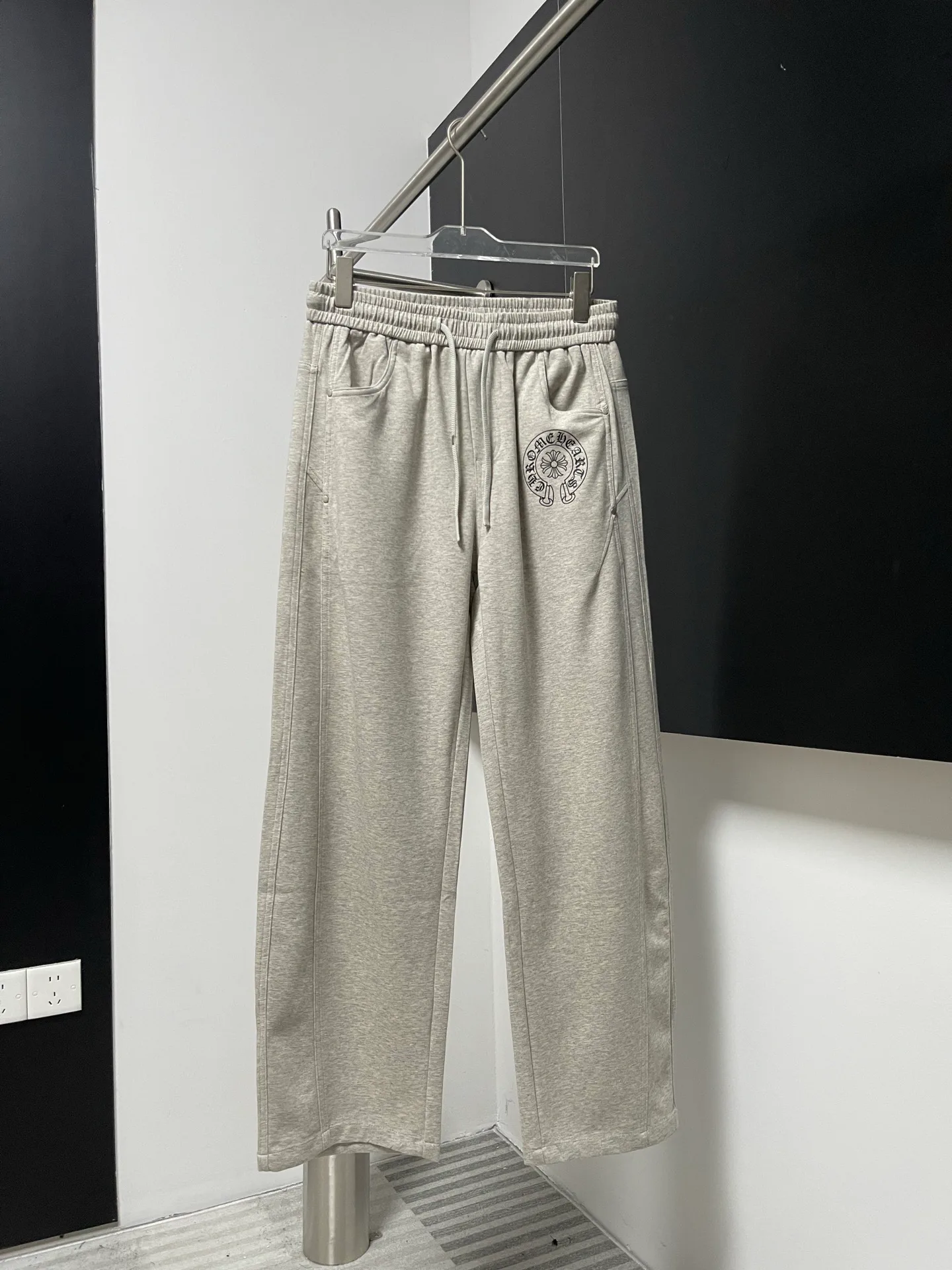 Брюки Мужские Chrome Hearts 17902472