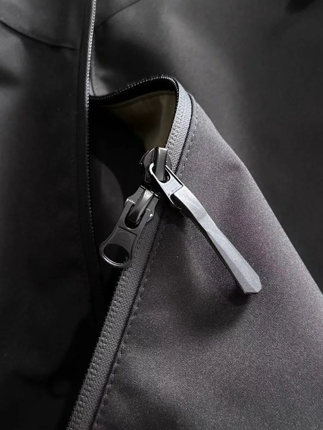 Куртки И Пуховики Женские Fendi 11054664