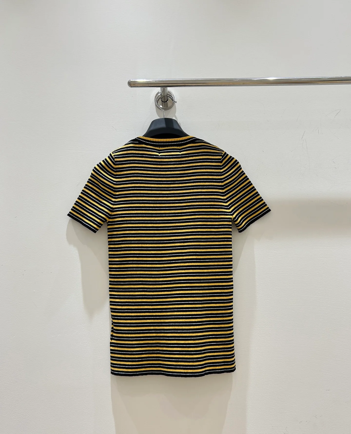Футболки Женские Prada 8969286
