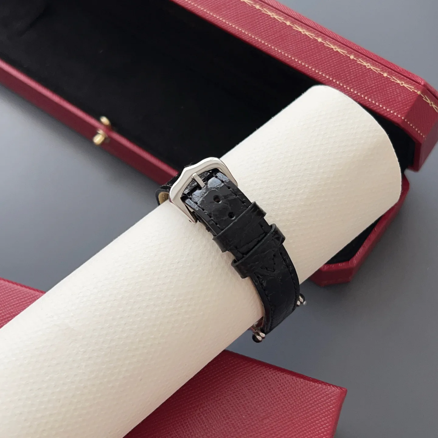 Часы Женские Cartier 187118