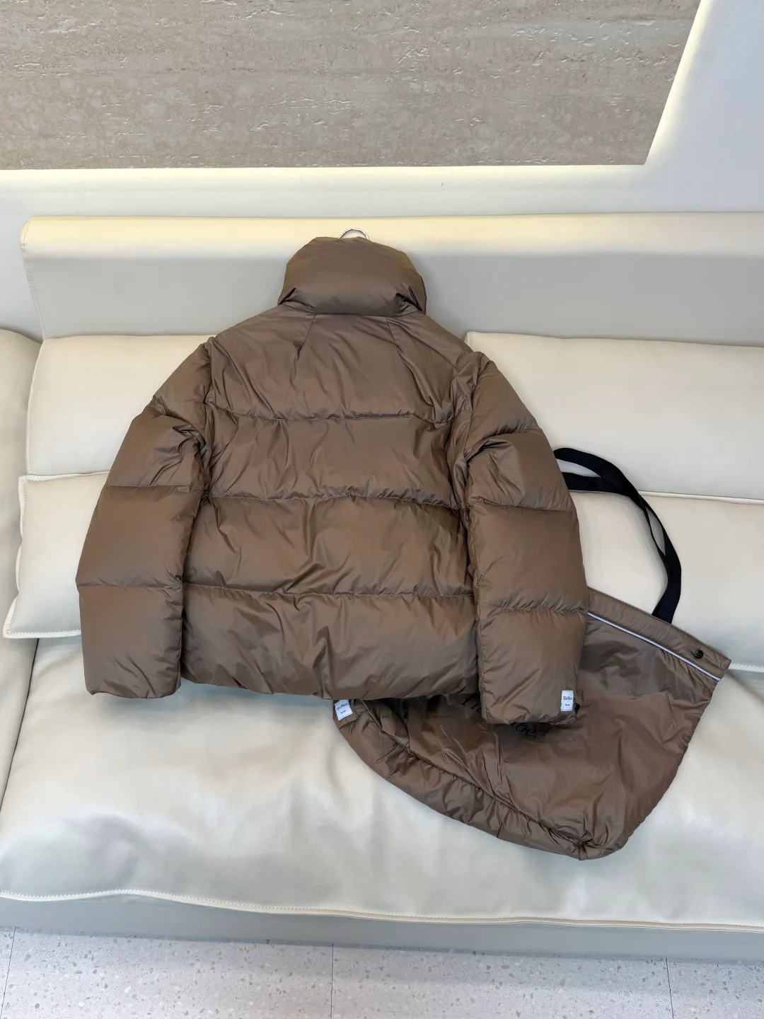 Куртки И Пуховики Женские Max Mara 17917328