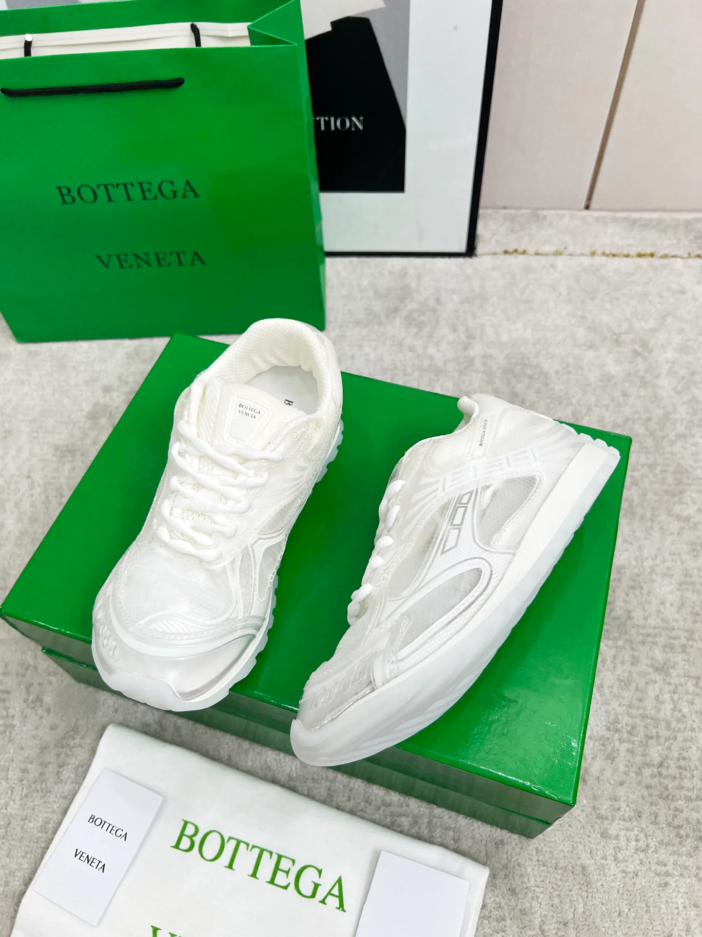 Кроссовки Женские Bottega Veneta 11019191