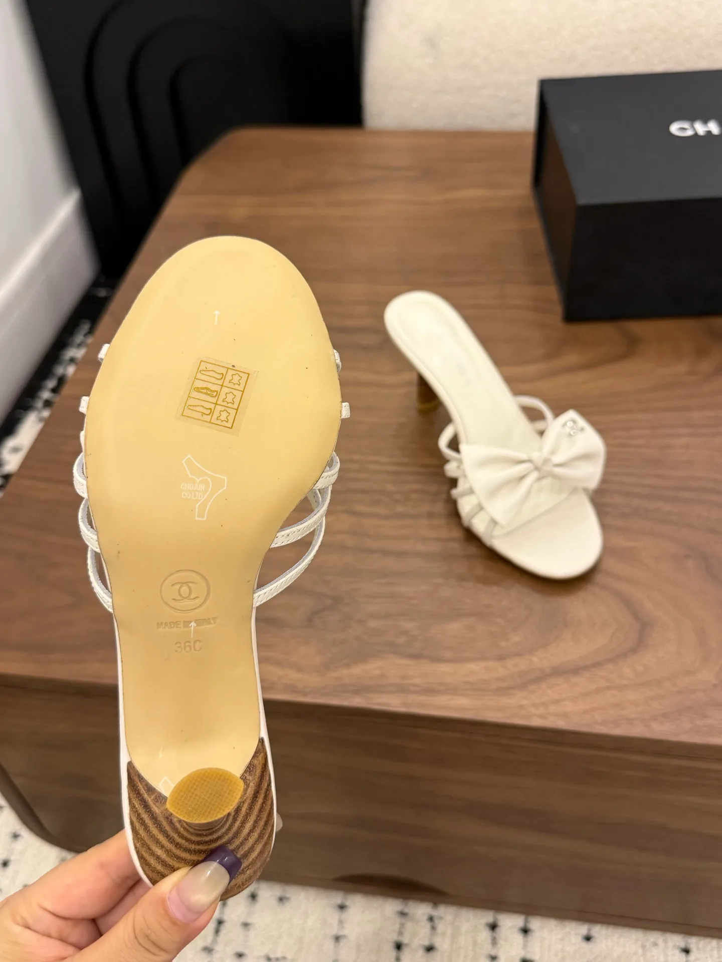 Босоножки Женские Chanel 13256871