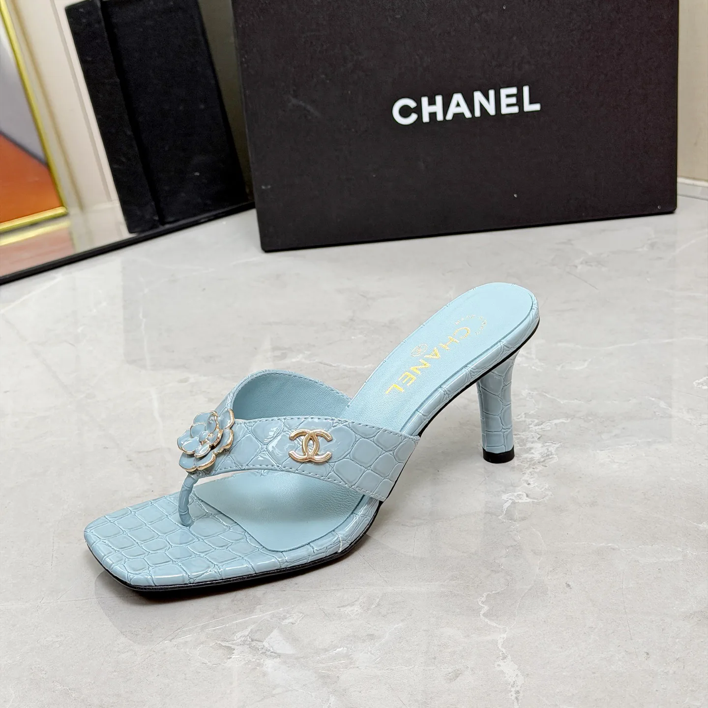 Босоножки Женские Chanel 17335025