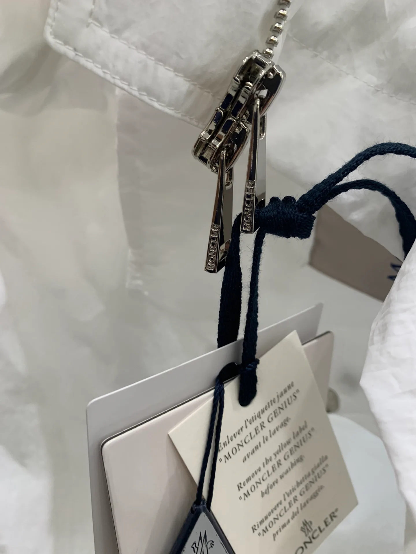 Куртки И Пуховики Женские Moncler 11230882