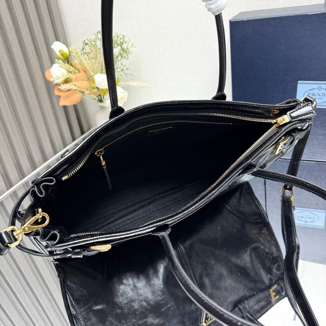 Классические Сумки Женские Prada 10446813