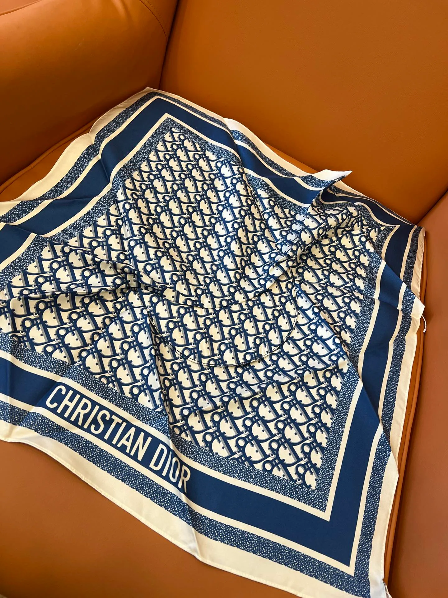 Головные Уборы Christian Dior 242193