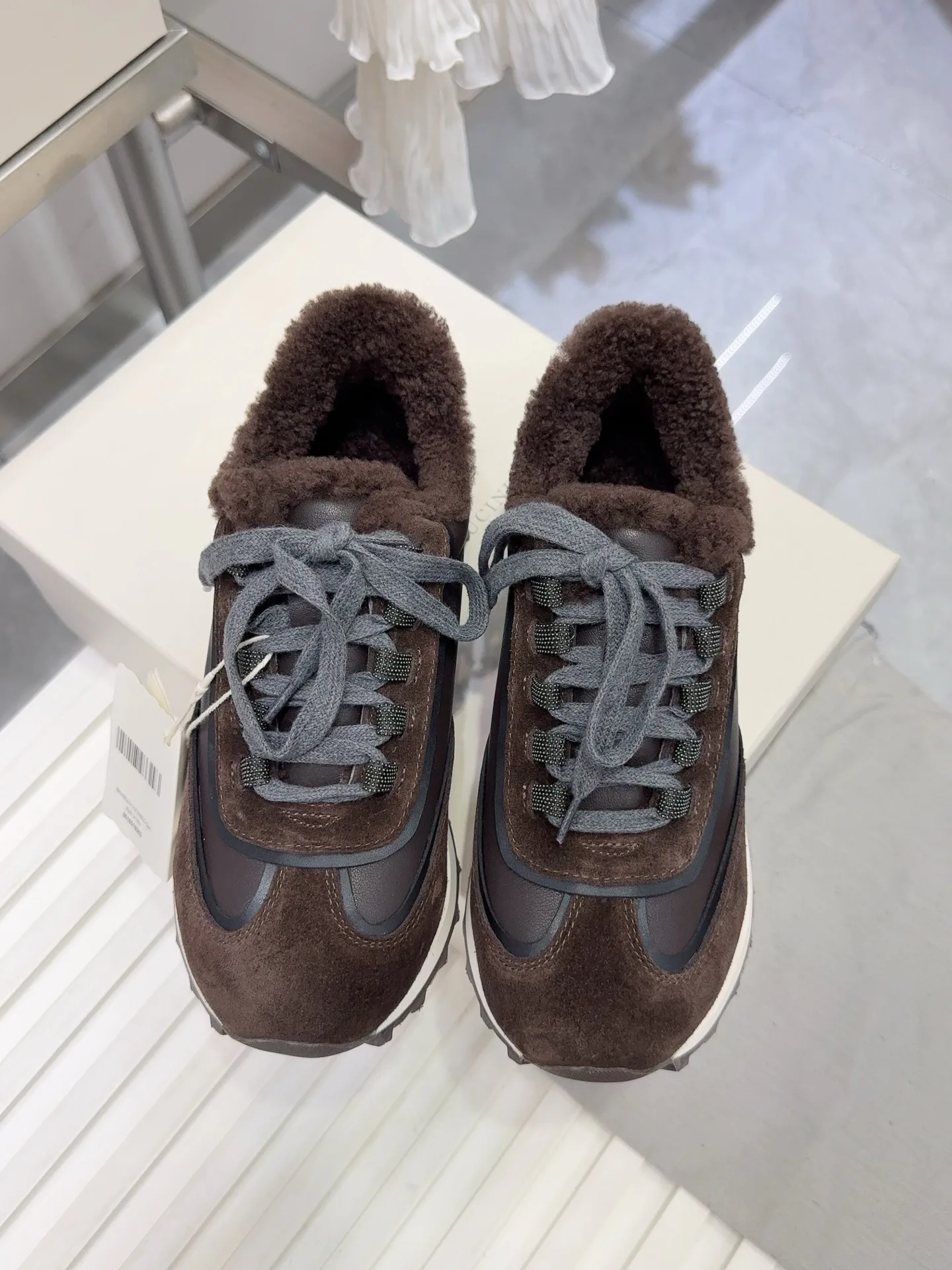 Кроссовки Женские Brunello Cucinelli 19299311