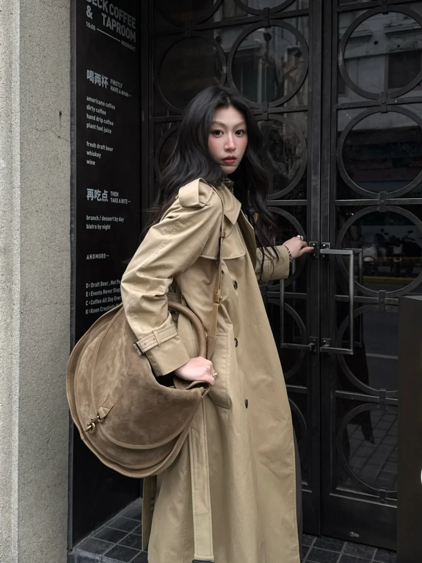 Тренчи Женские Burberry 17906722