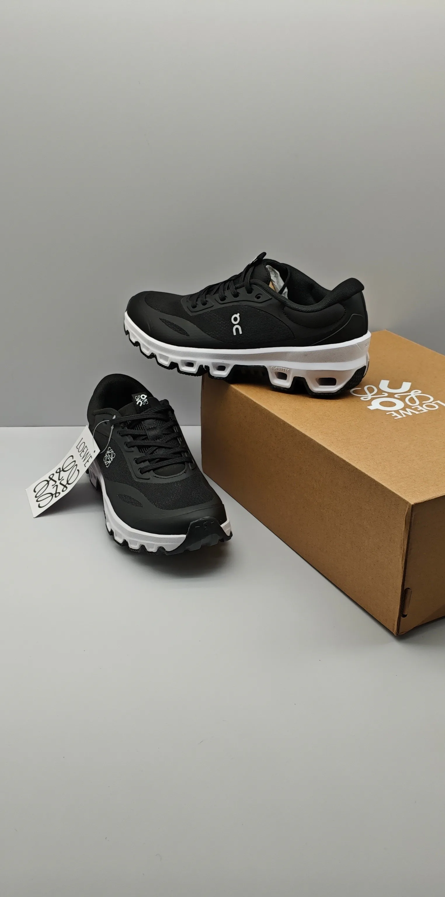 Кроссовки Женские Loewe 13193863