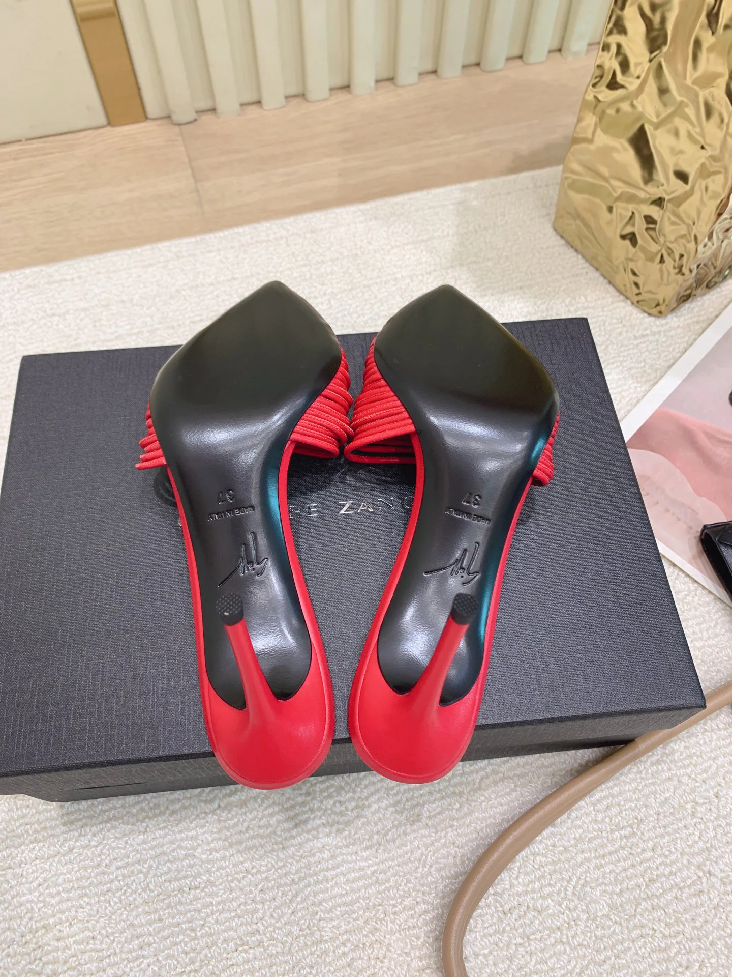 Туфли Женские Giuseppe Zanotti 12589539