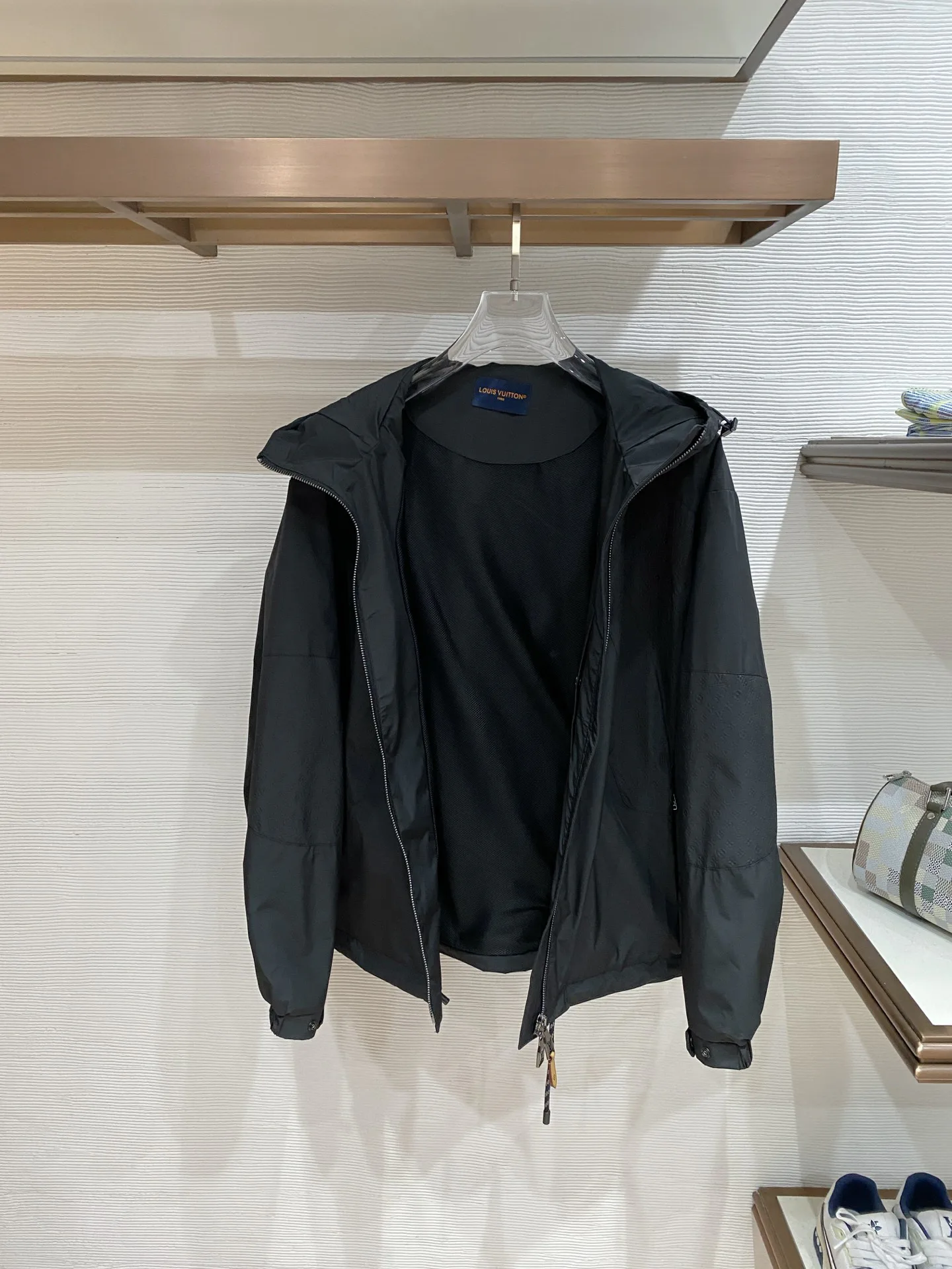 Куртки И Пуховики Мужские Louis Vuitton 12713499