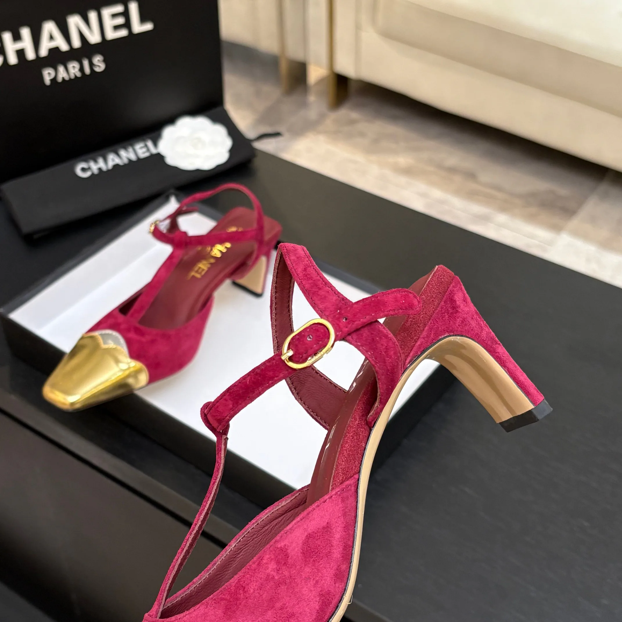 Туфли Женские Chanel 17448379