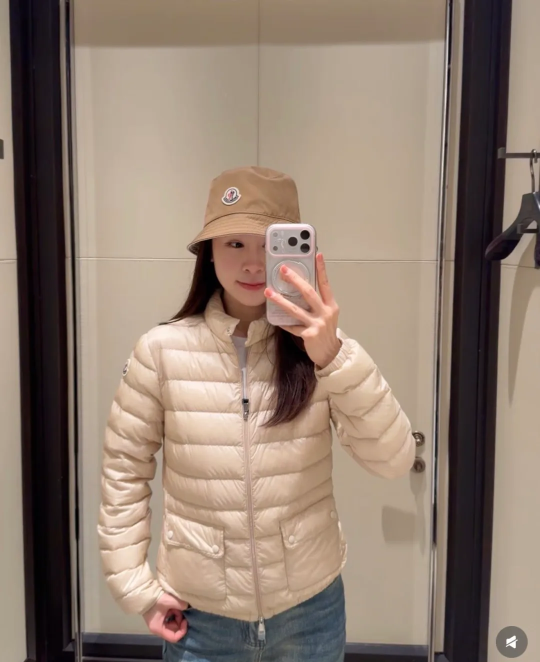 Куртки И Пуховики Женские Moncler 18264825