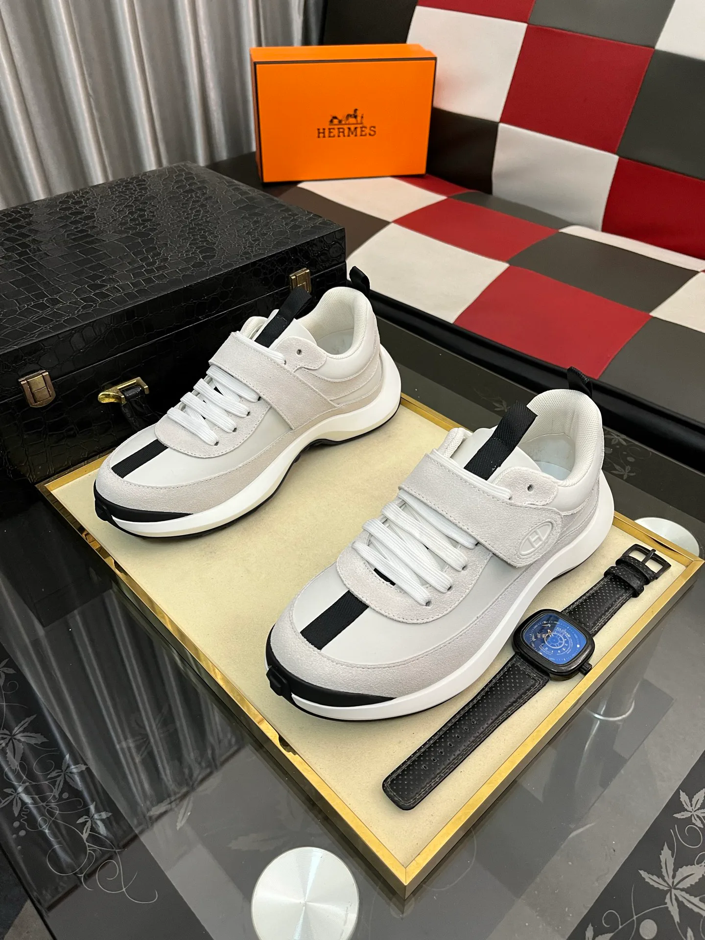 Кроссовки Женские Hermes 267861