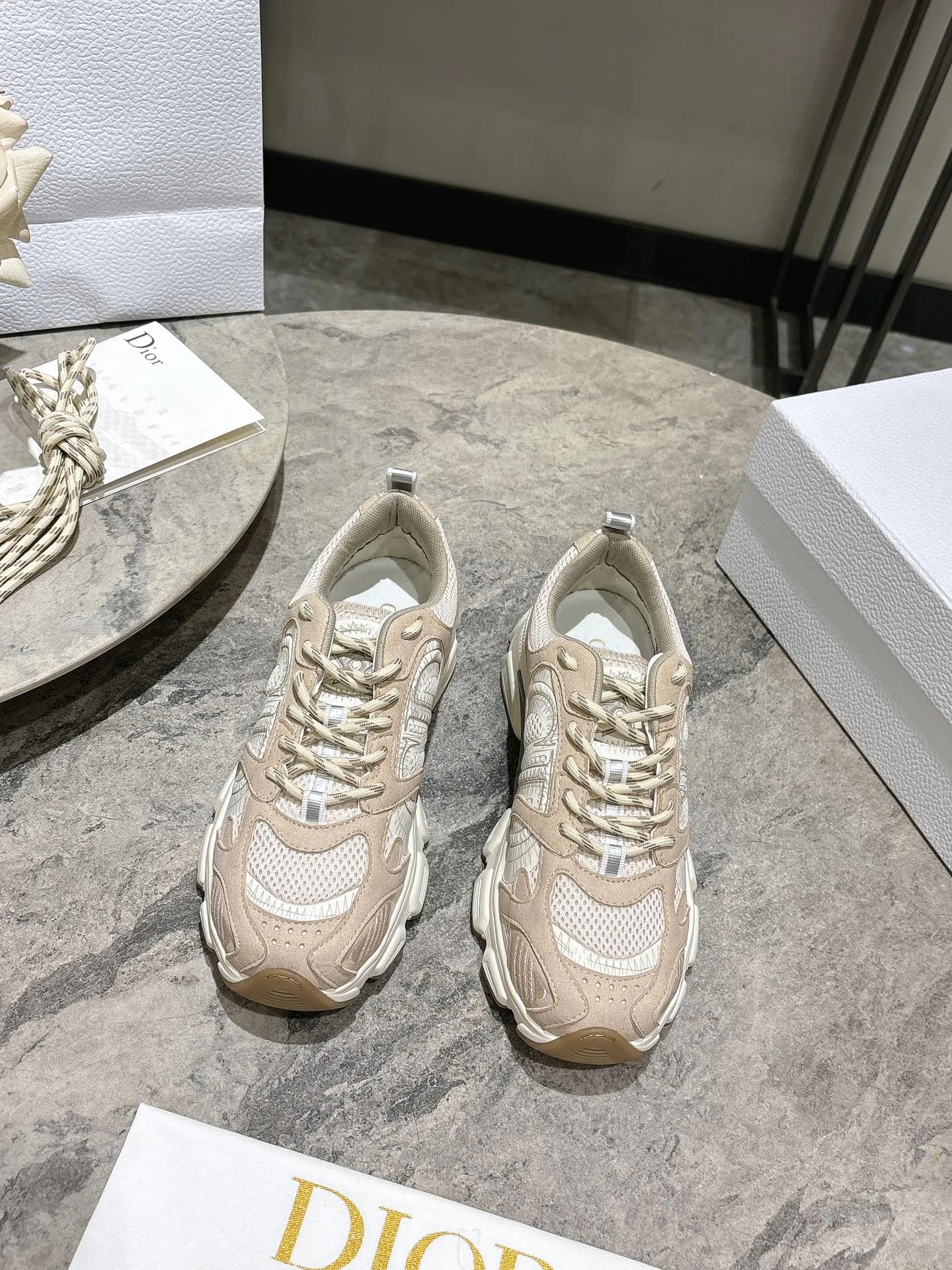 Кроссовки Женские Christian Dior 22216