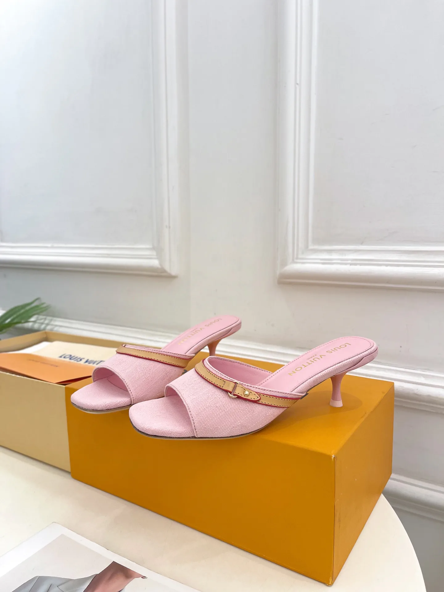 Туфли Женские Louis Vuitton 11458191