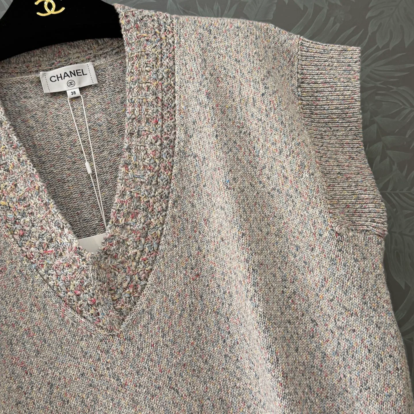 Жилеты Женские Chanel 11697159