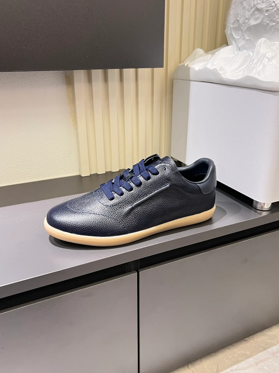 Кроссовки Женские Zegna 18514877