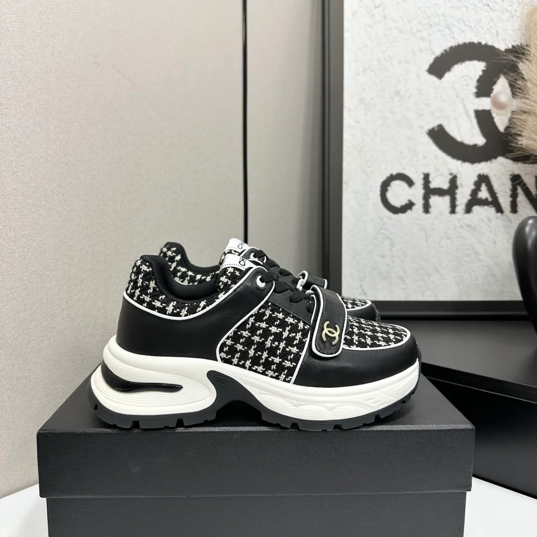 Кроссовки Женские Chanel 11463034