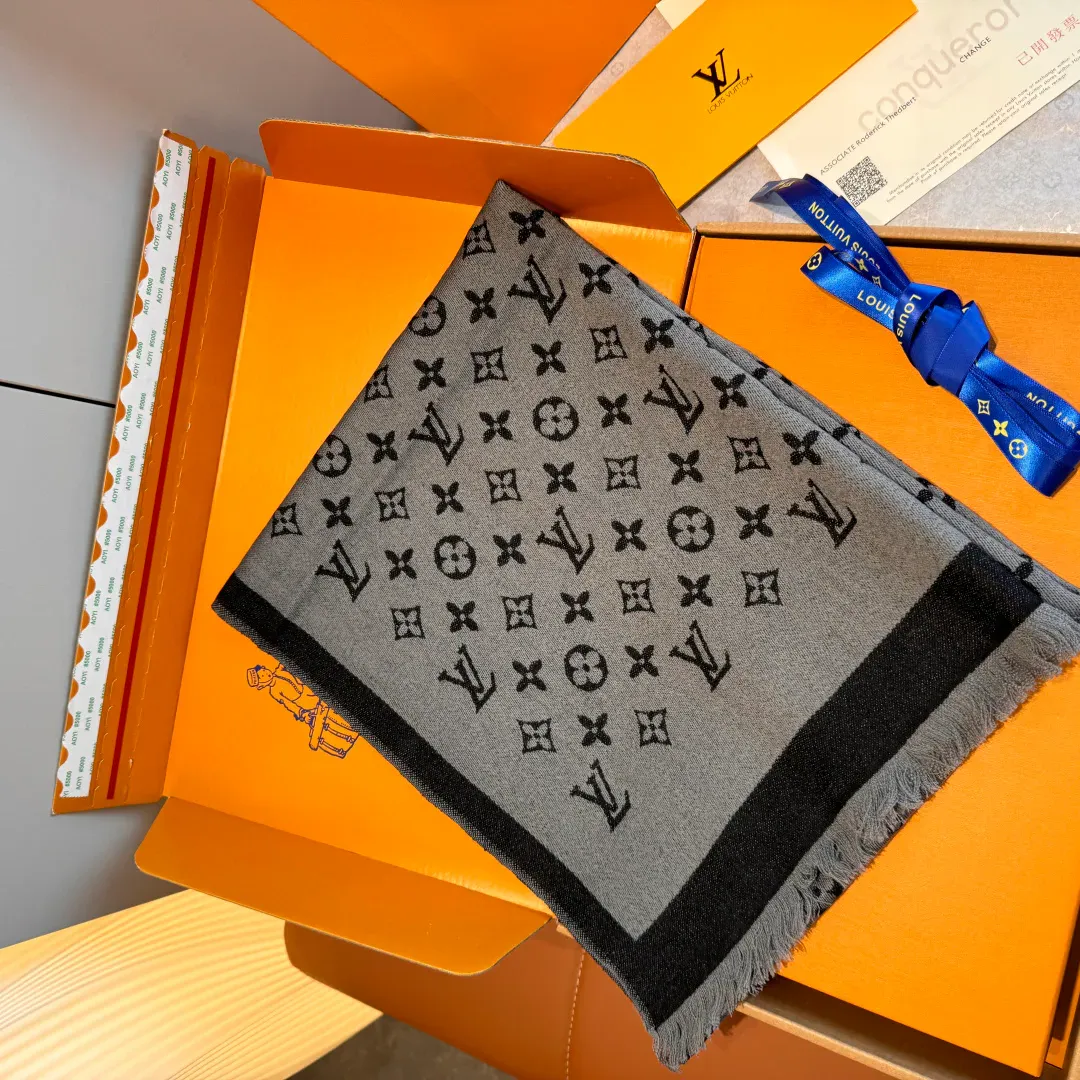 Шарфы Louis Vuitton 1518588