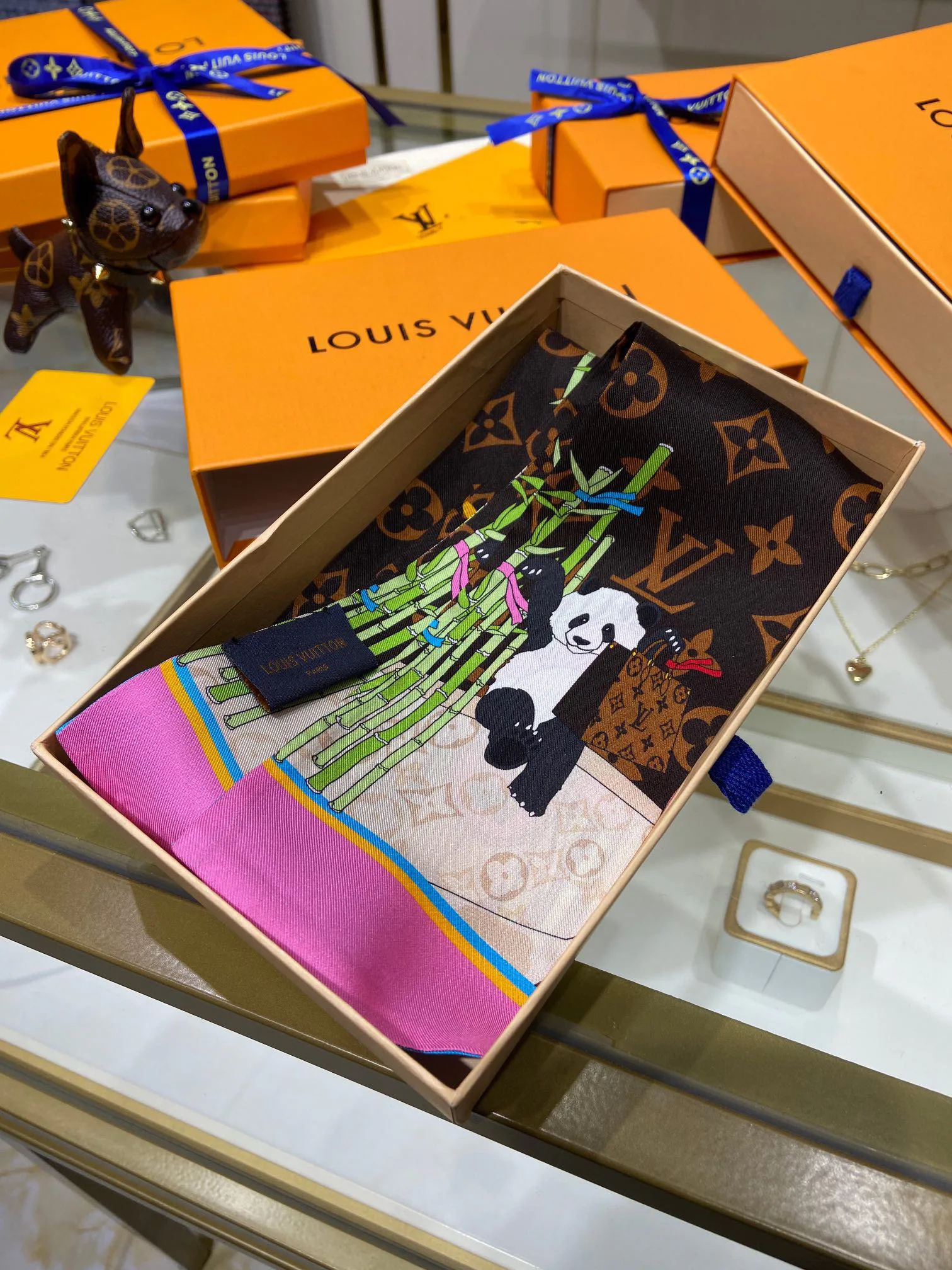 Платки Louis Vuitton 11882962