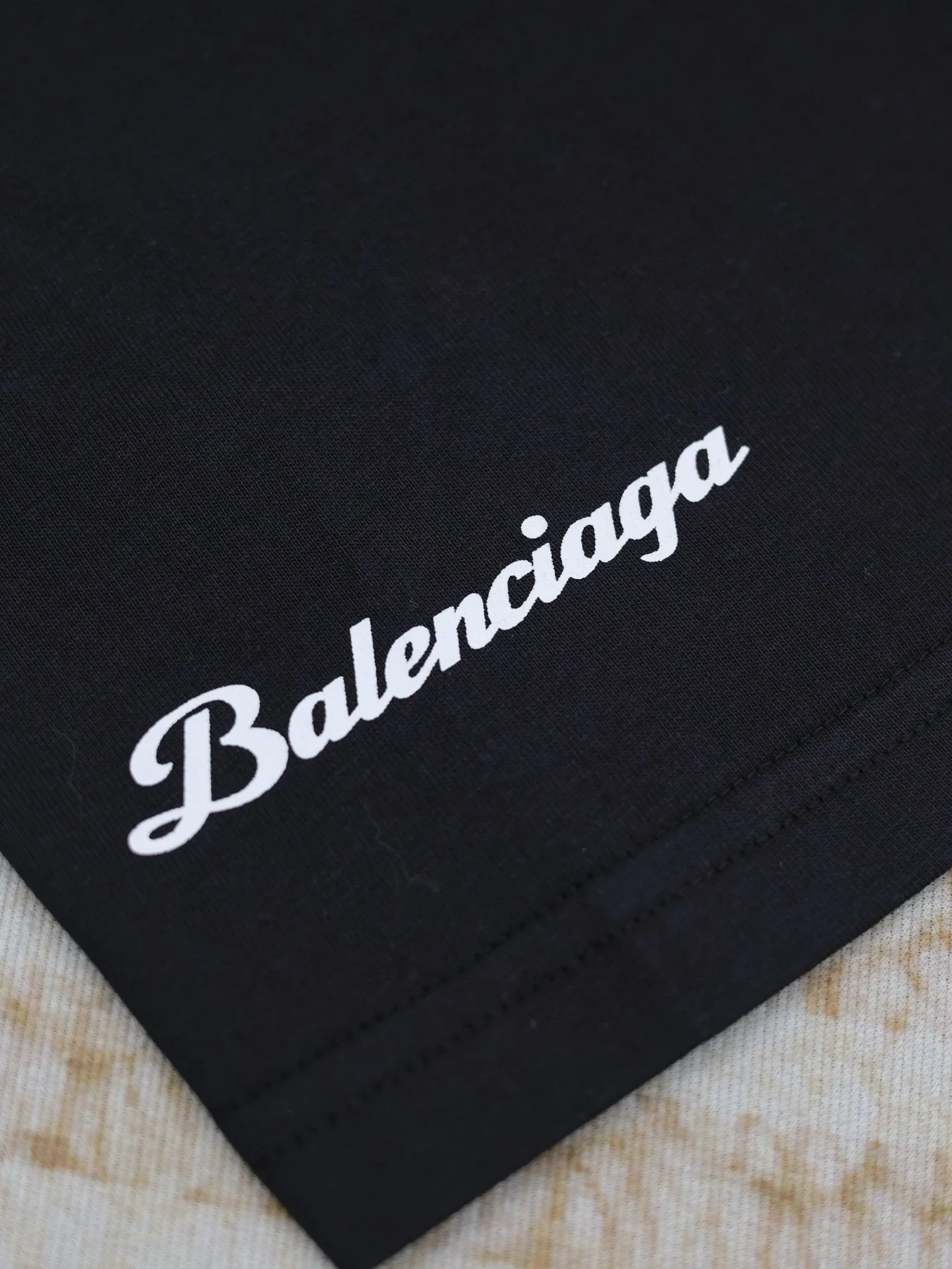 Футболки Женские Balenciaga 2353
