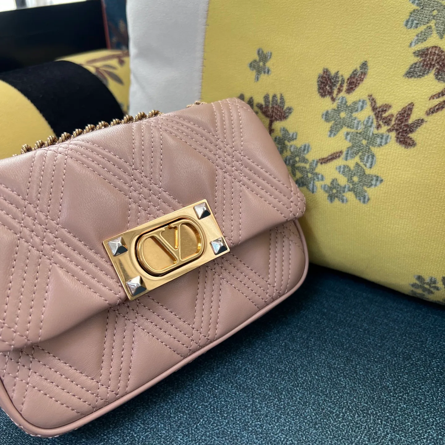 Сумки На Ремне Женские Valentino 8728881