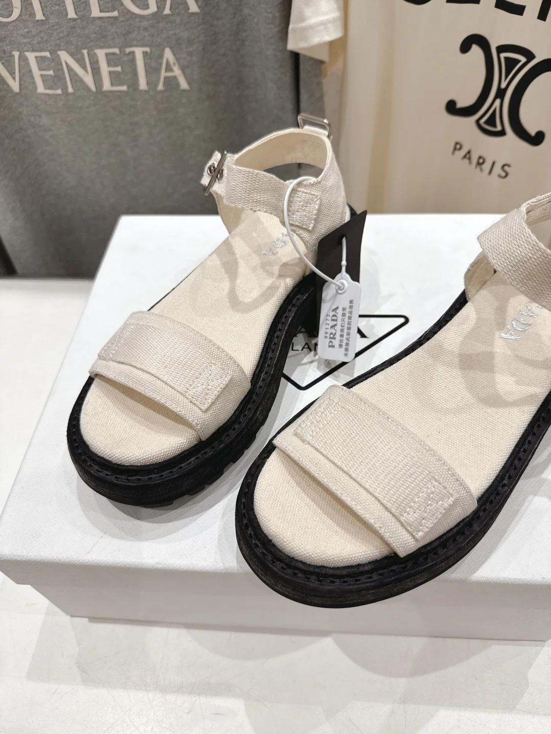 Сандалии Женские Prada 11131899