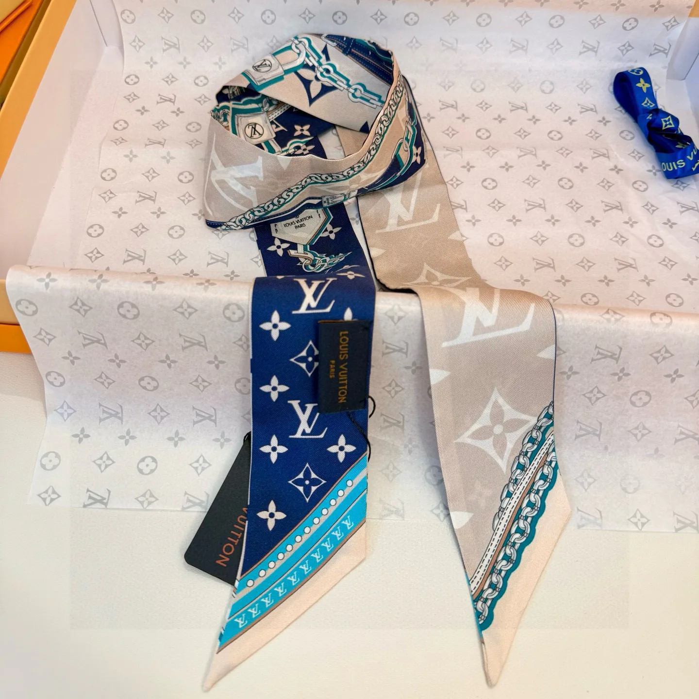 Платки Louis Vuitton 12918467