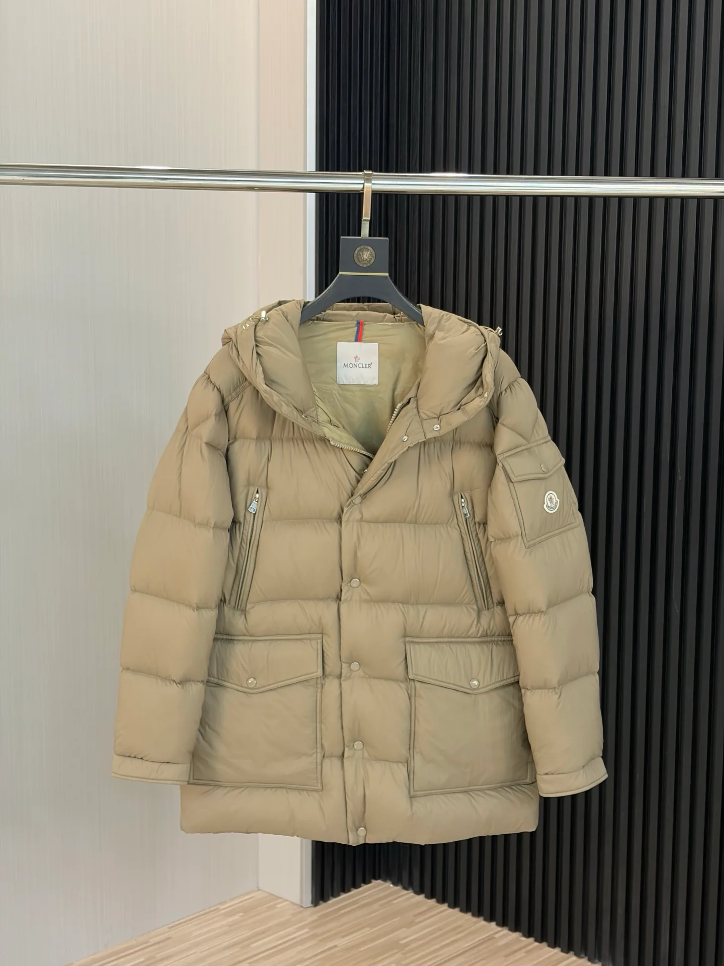 Куртки И Пуховики Женские Moncler 18323845