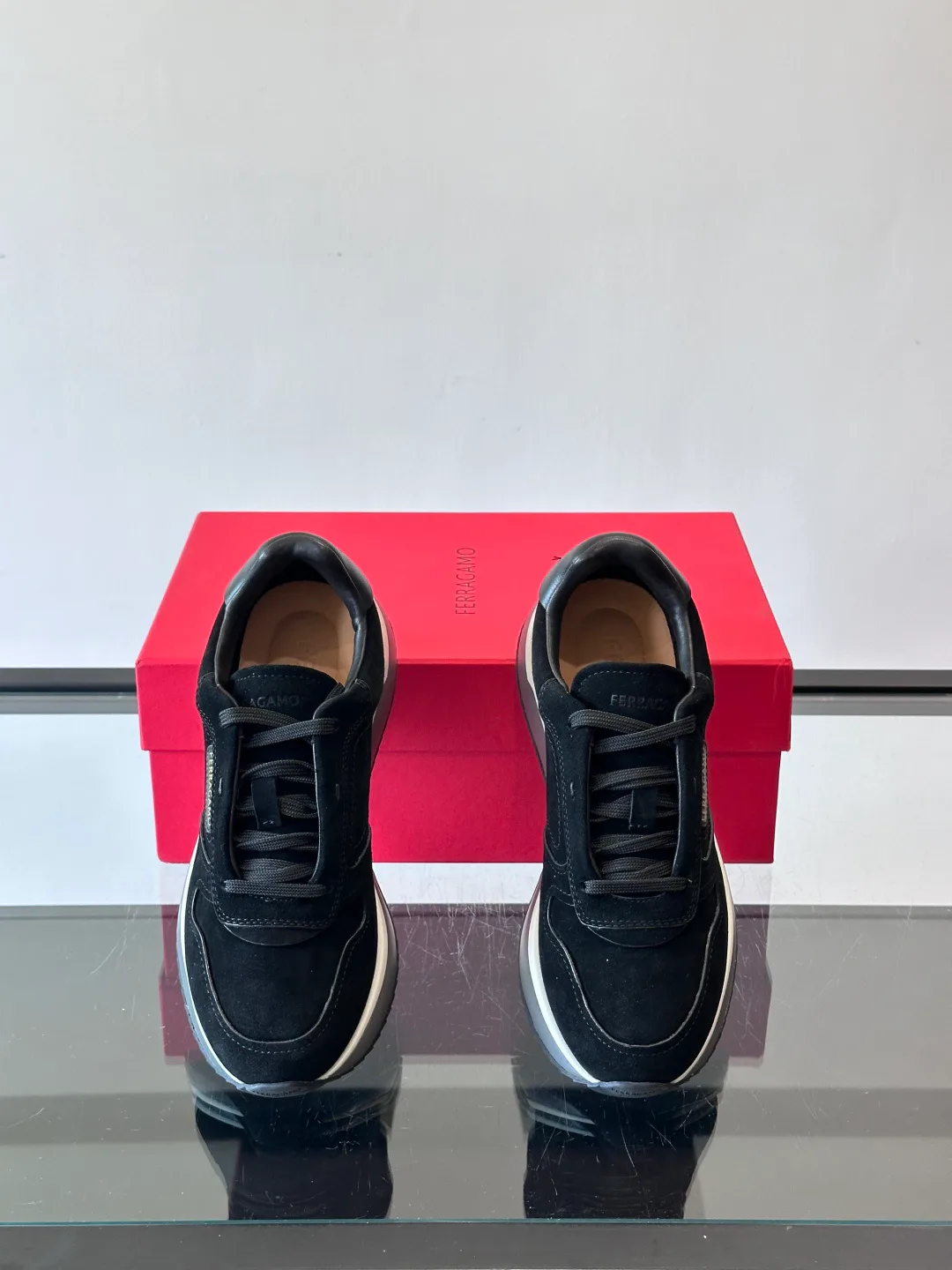 Кроссовки Мужские Salvatore Ferragamo 19623609