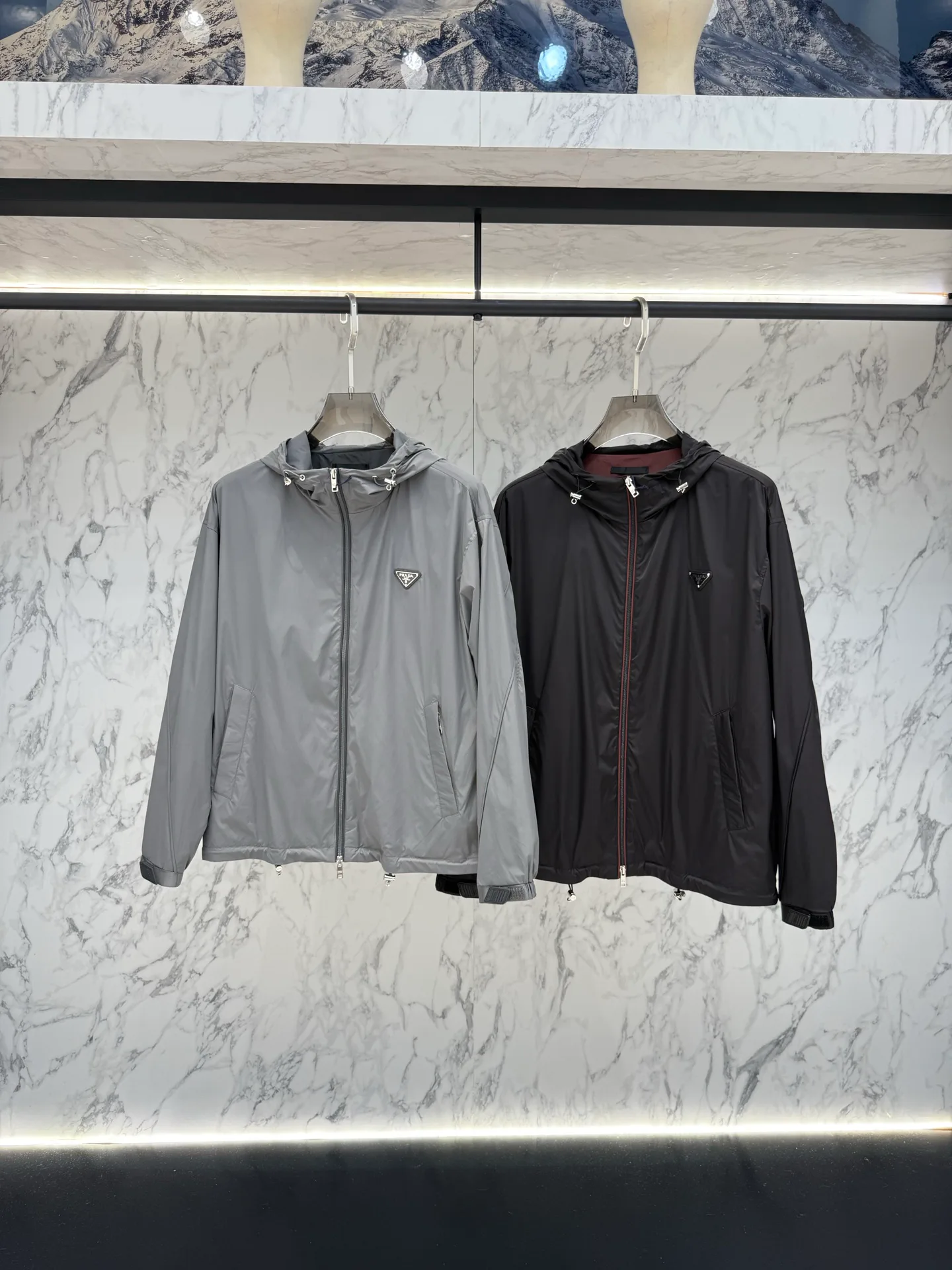 Куртки И Пуховики Мужские Prada 11512936