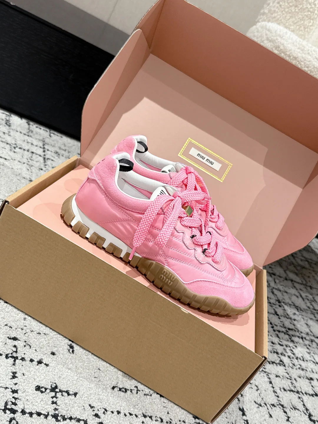 Кроссовки Женские Miu Miu 148129