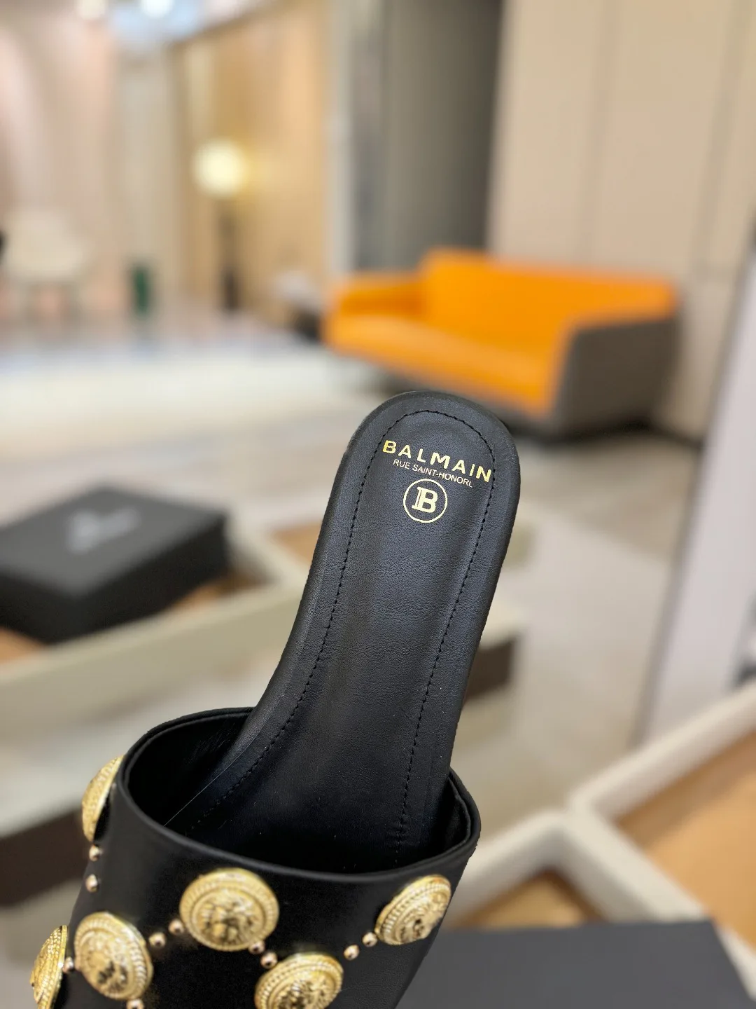 Шлепанцы Женские Balmain 841025