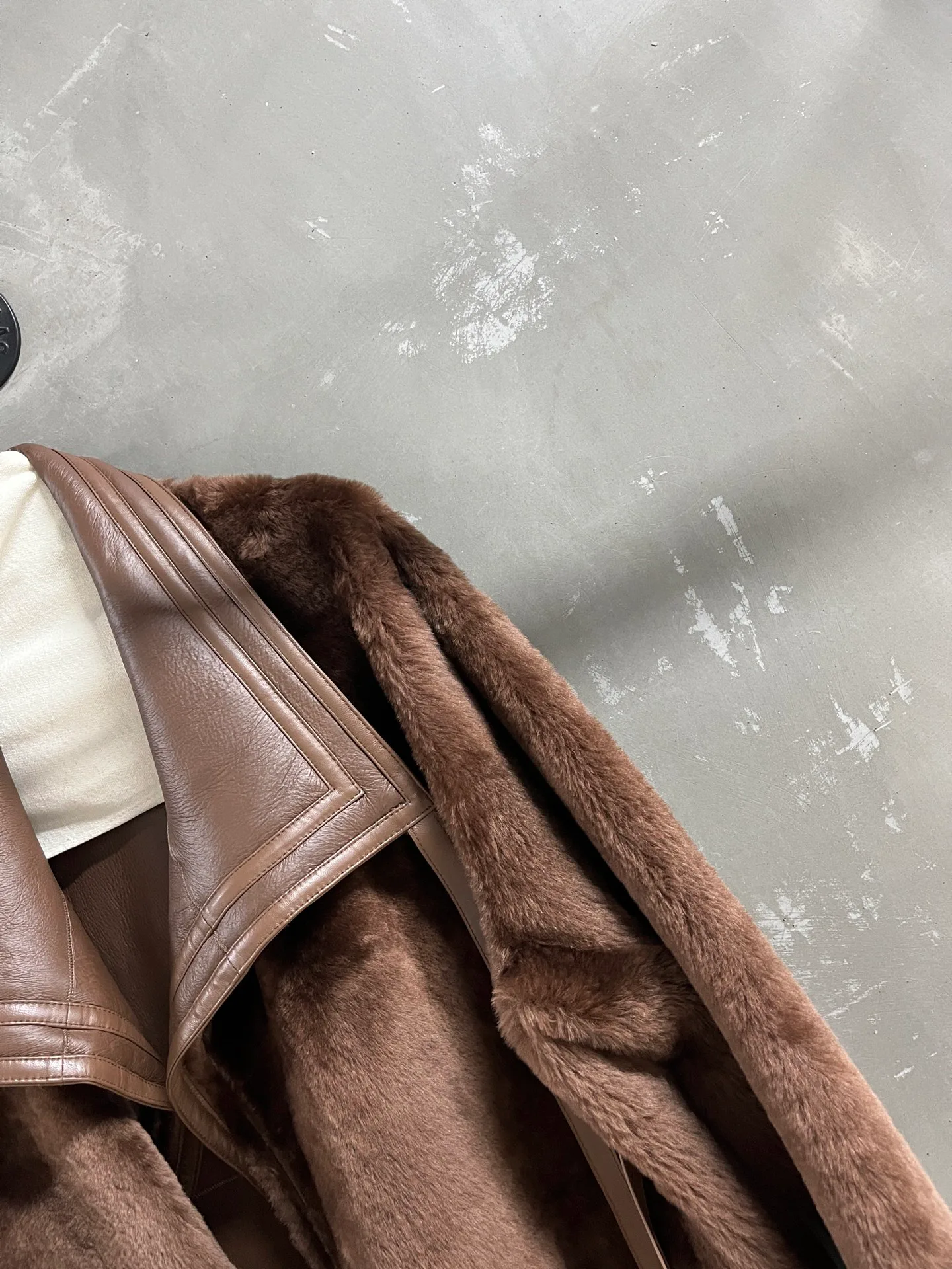 Кожаные Куртки И Дублёнки Женские Hermes 202455