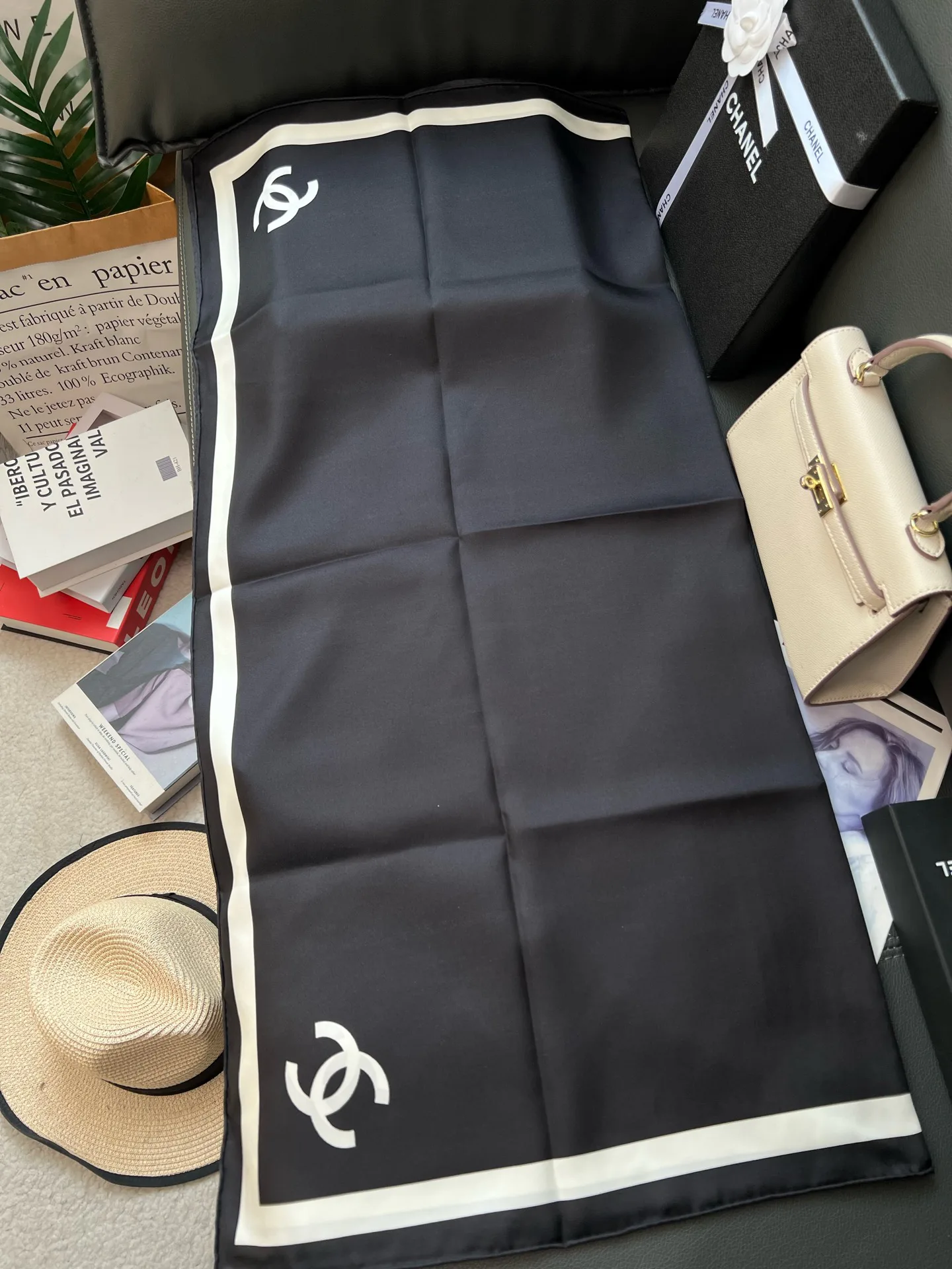 Платки Chanel 12683857