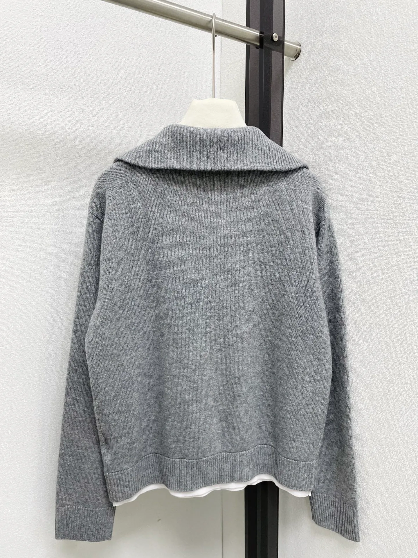 Джемперы И Свитеры Женские Chanel 5549634