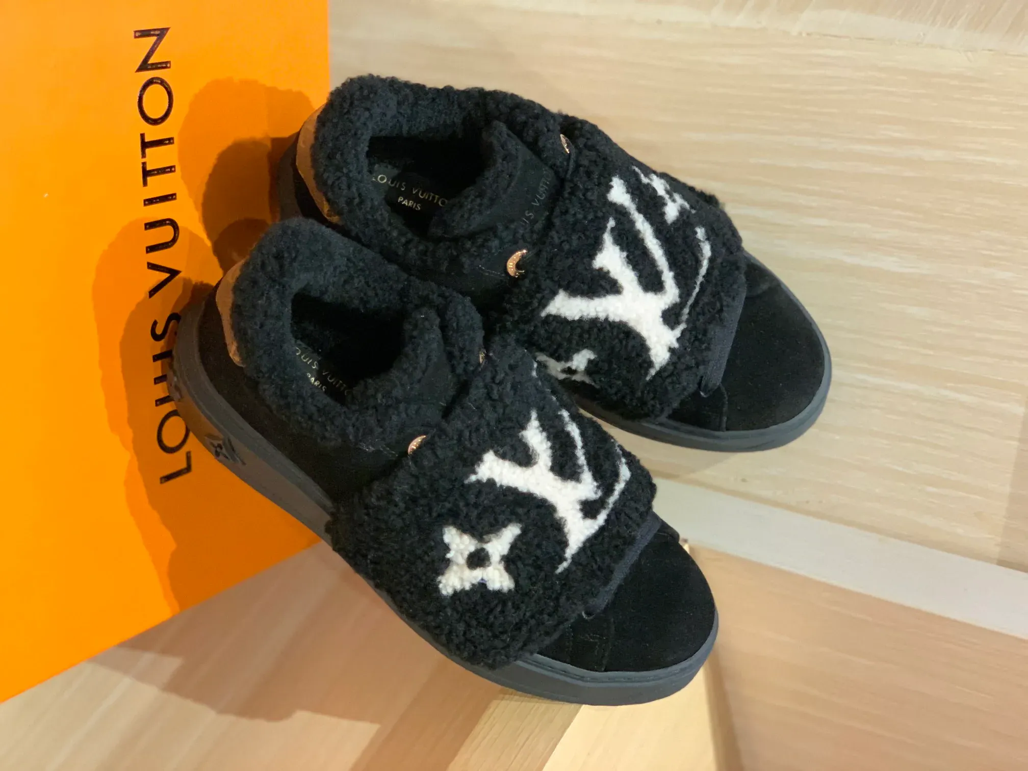 Кеды Женские Louis Vuitton 394036