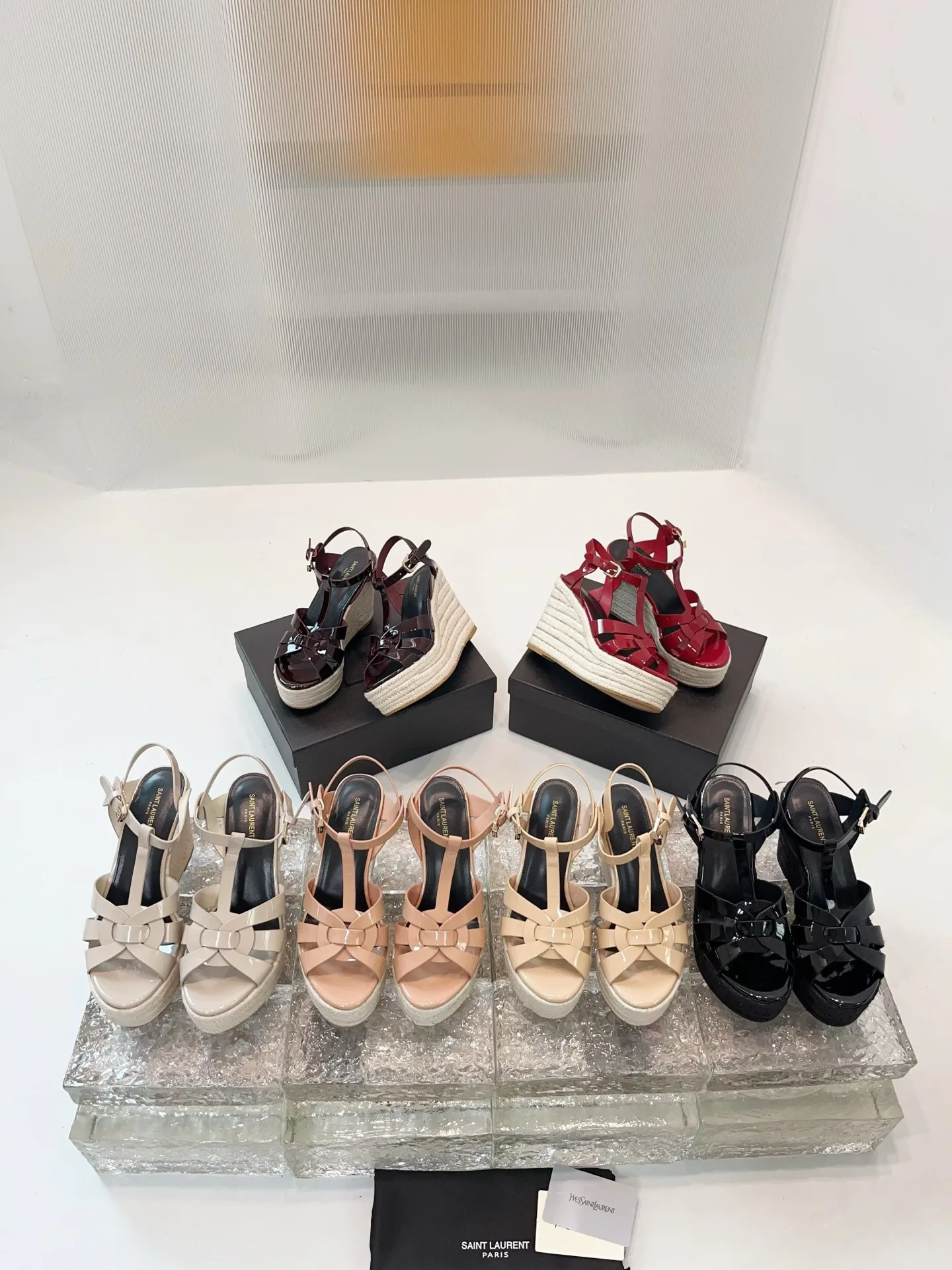 Босоножки Женские Saint Laurent 11278410