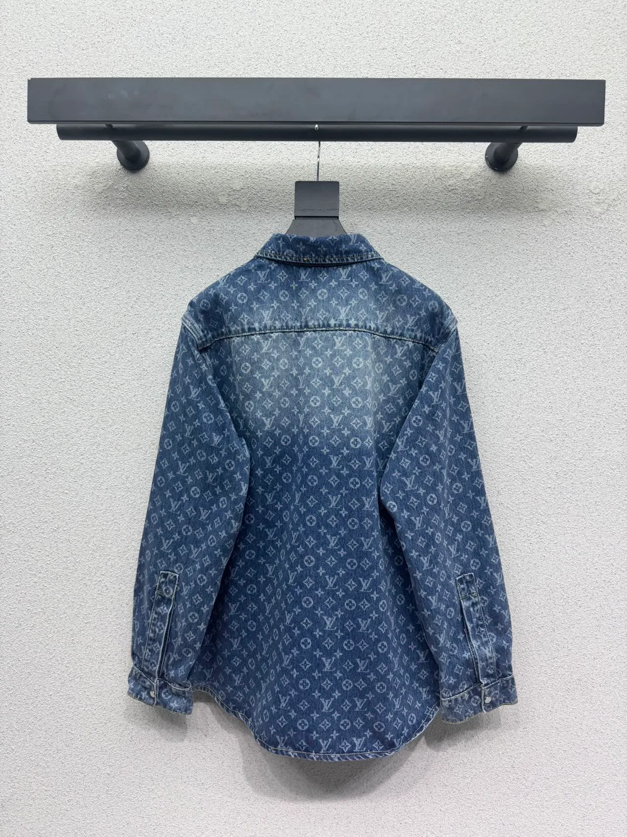 Рубашки Женские Louis Vuitton 19579733