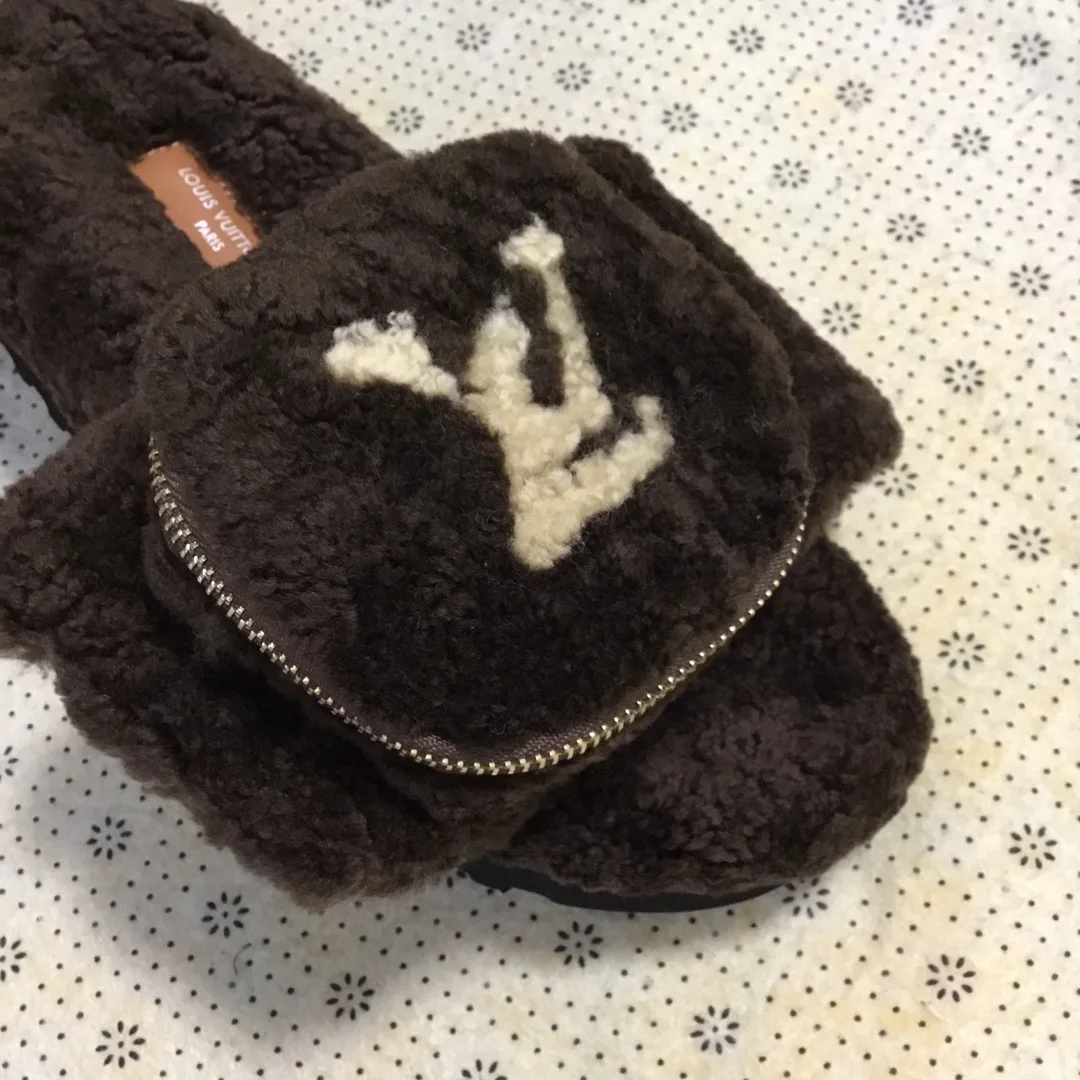 Тапочки Женские Louis Vuitton 208919