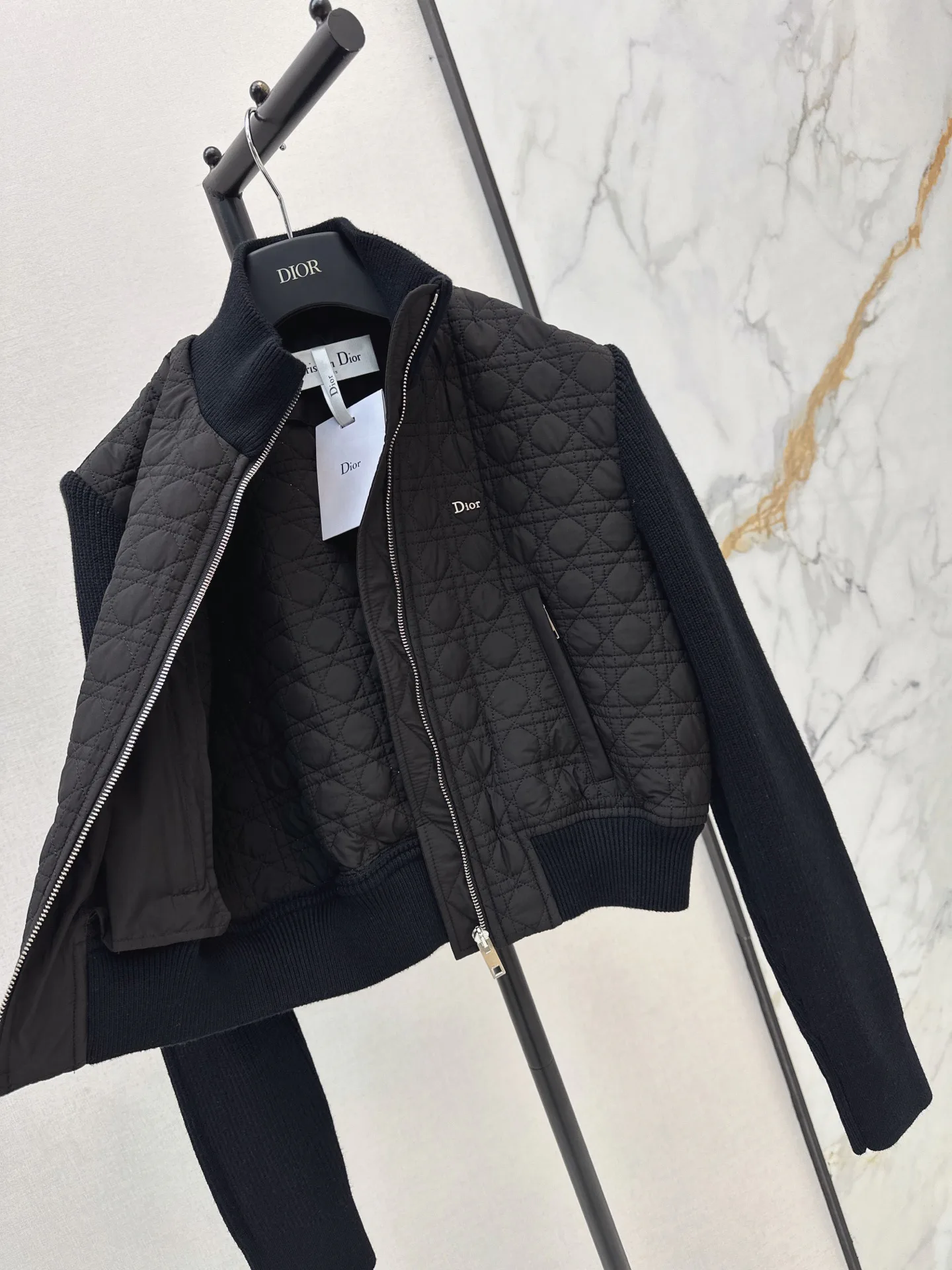 Куртки И Пуховики Женские Christian Dior 18757439
